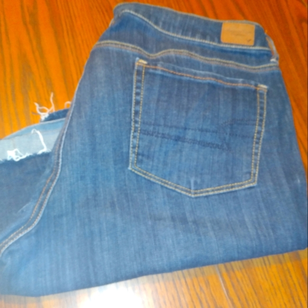 Good condition American eagle denim shorts